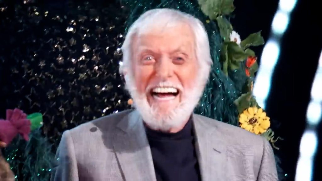 Dick Van Dyke sorprendió a los jueces de "The Masked Singer"