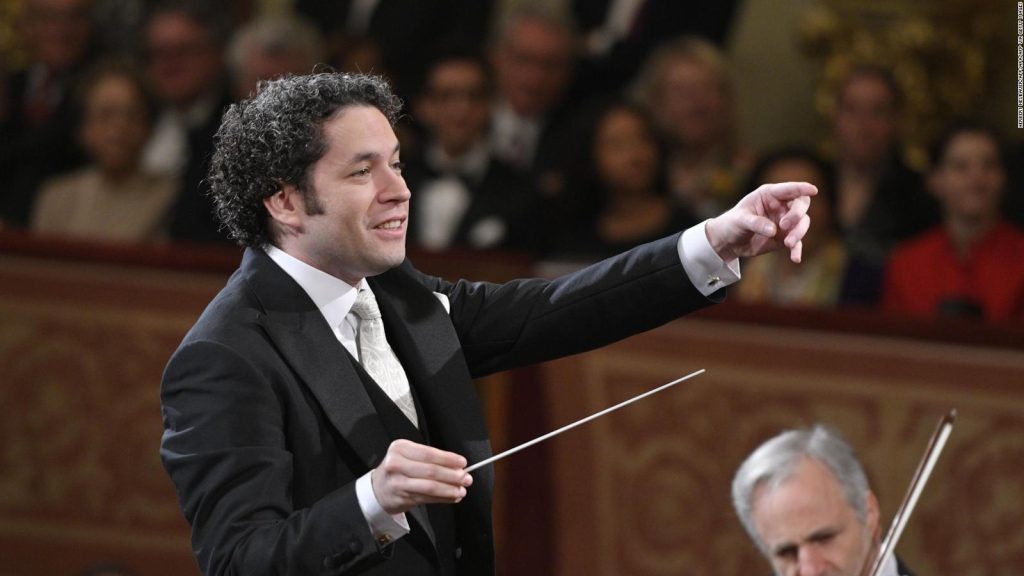 Gustavo Dudamel al frente de la filarmónica de Nueva York