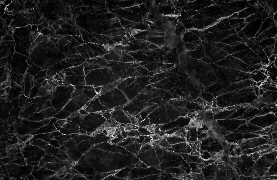 El mármol negro italiano: Piedra natural muy elegante - Armando Iachini