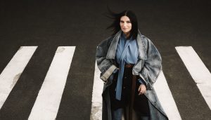 Laura Pausini emprende "Un nuevo camino"
