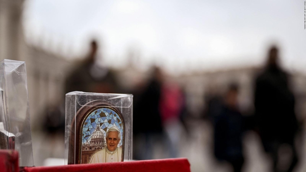 ¿Cómo manejó Benedicto XVI los escándalos sexuales de la Iglesia?