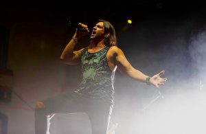De “Highway To Hell” a “Hijo de la Luna”, así canta Rafa Blas, nuevo vocalista de Mägo de Oz