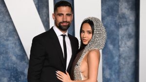 El prometido de Becky G, Sebastian Lletget, le pide disculpas en medio de acusaciones de infidelidad