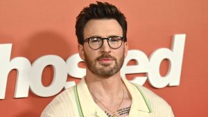 Ni Chris Evans se ha salvado de quedar "ghosted"
