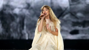 Taylor Swift explica su lesión en la mano