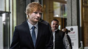 Ed Sheeran testifica que "hubiera sido un idiota" al interpretar una canción copiada de "Let's Get It On"