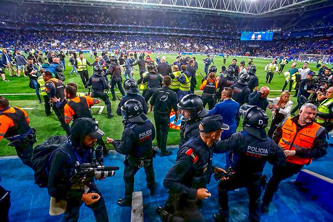 FC Barcelona - invasión