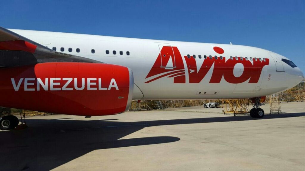 Avior - Aeronave - Puro Vinotinto