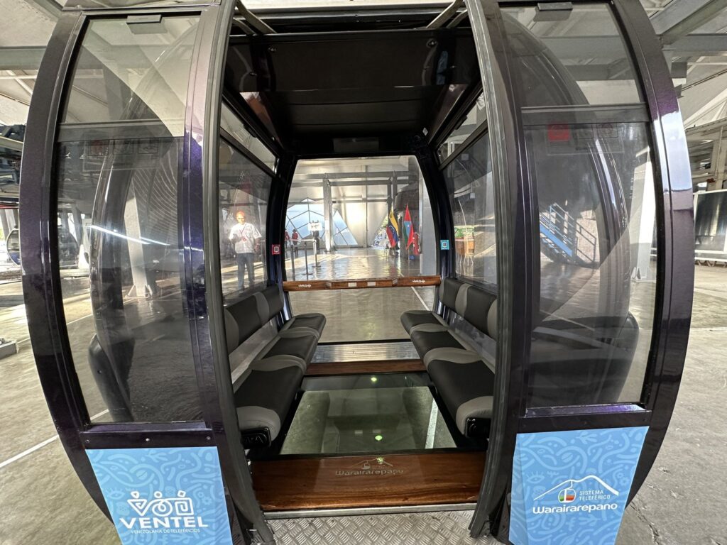 Teleférico de Caracas ahora cuenta con una "cabina extrema"