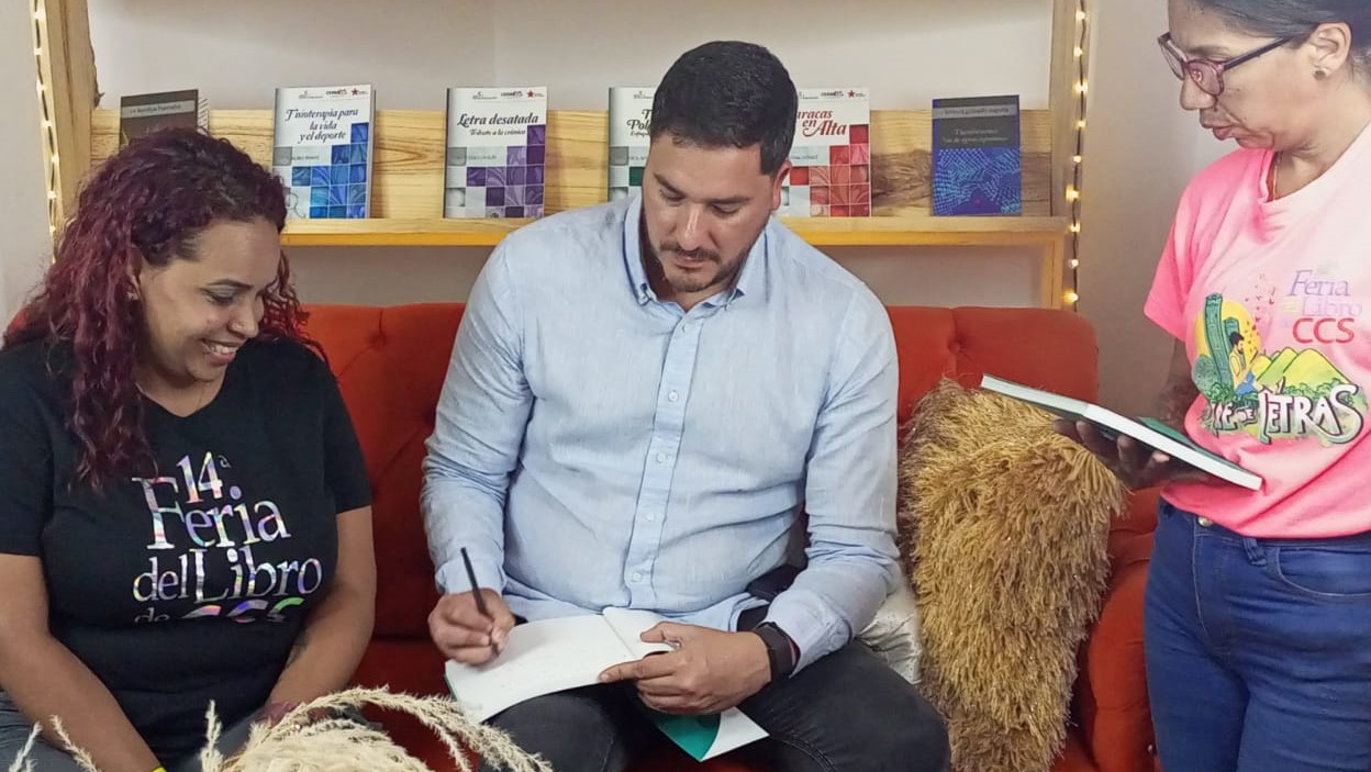 Feria del Libro de Caracas - La Luz de los Ángeles