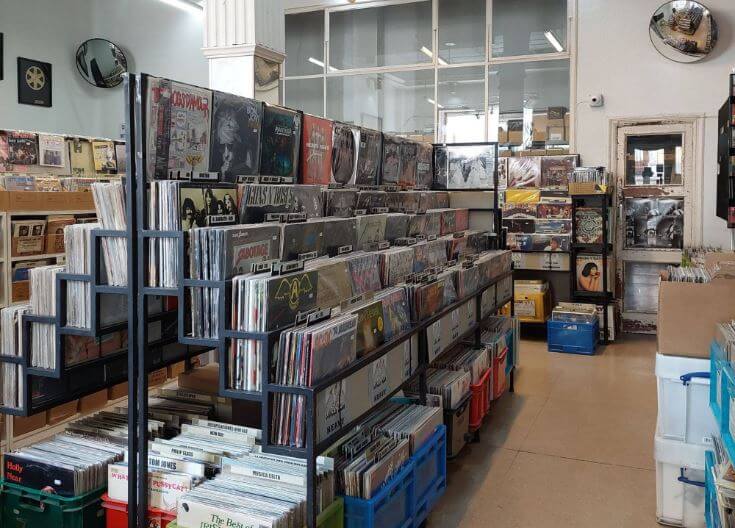 Las mejores tiendas de discos y vinilos de Madrid 15 bangla desh 1