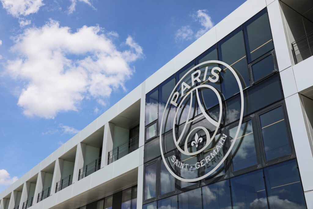 UEFA multó al París Saint-Germain con 98.000 euros