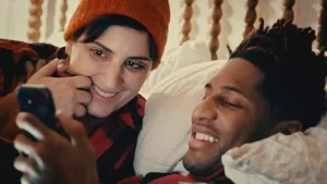 Jon Batiste y Suleika Jaouad en American Symphony