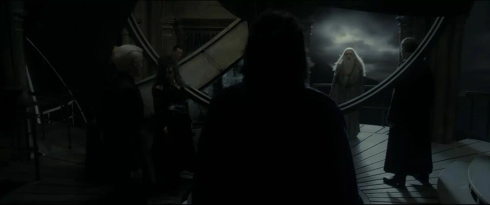 Tom Felton, Helena Bonham Carter, Alan Rickman y Michael Gambon en Harry Potter y el misterio del príncipe