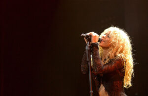 shakira discos