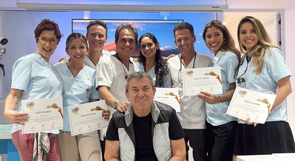 Una parte del equipo clínico de LaplanaBologna realizó actualización en Argentina 1 LB Imagen A Buenos Aires DLL