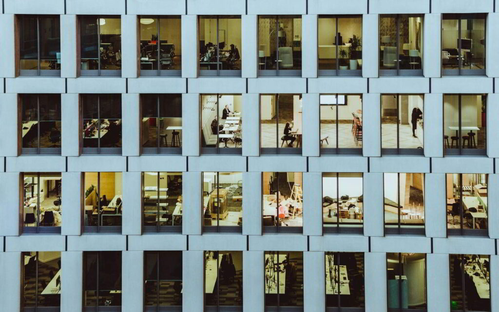 Los salarios y el desempleo, dos temas clave en el Día de los Trabajadores