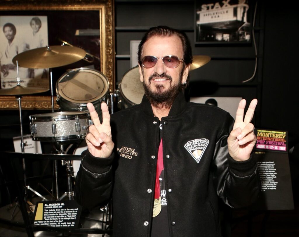 Ringo Starr se embarca en nueva gira: Porque me encanta y porque puedo