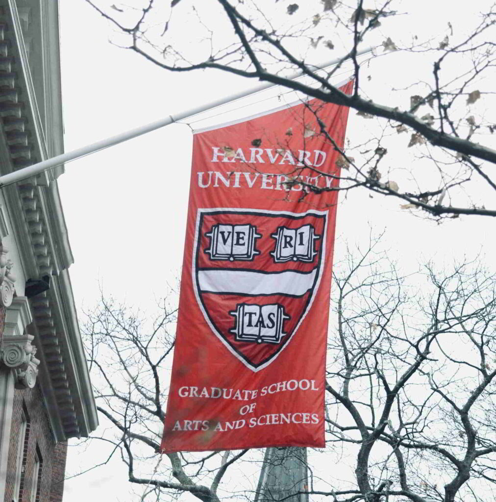 Gustavo Dudamel recibió título honorífico de la Universidad de Harvard 1 manu ros wvlwZ00eIRk unsplash