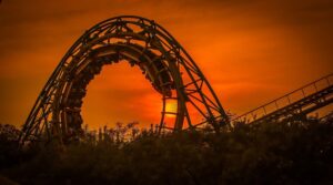 El Impacto de la Tecnología y las Nuevas Tendencias en la Evolución de los Parques Temáticos: Un Viaje al Futuro del Entretenimiento 