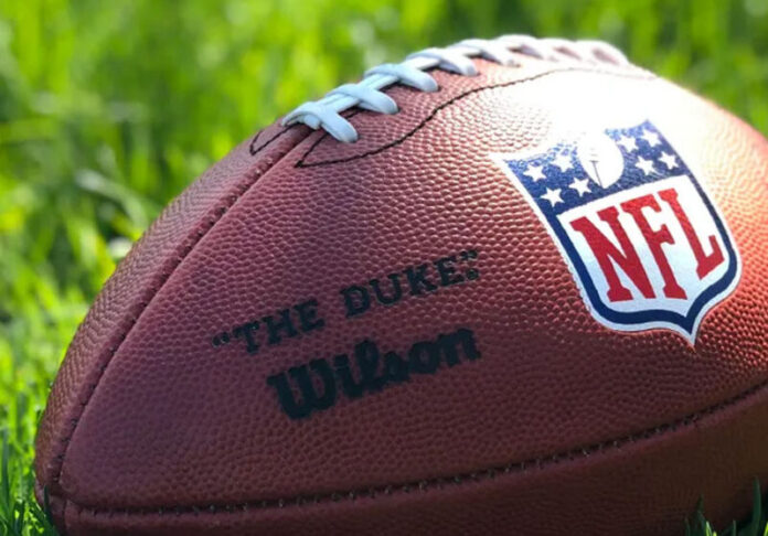 NFL - balón - The Duke