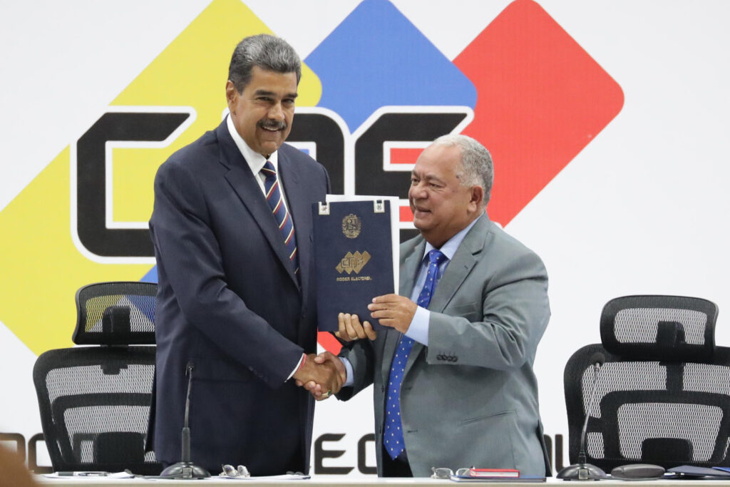 Artistas internacionales dudan del resultado de las elecciones en Venezuela