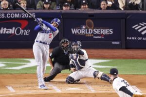 Freddie Freeman estableció récord jonronero en la Serie Mundial
