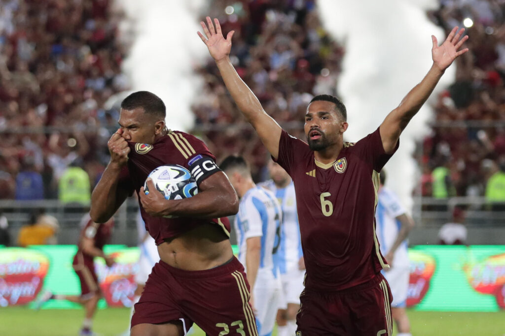 Salomon Rondon Vinotinto Argentina