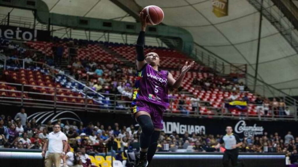 Baloncesto femenino: Venezuela ganó a Argentina y va a la final del Sudamericano U15
