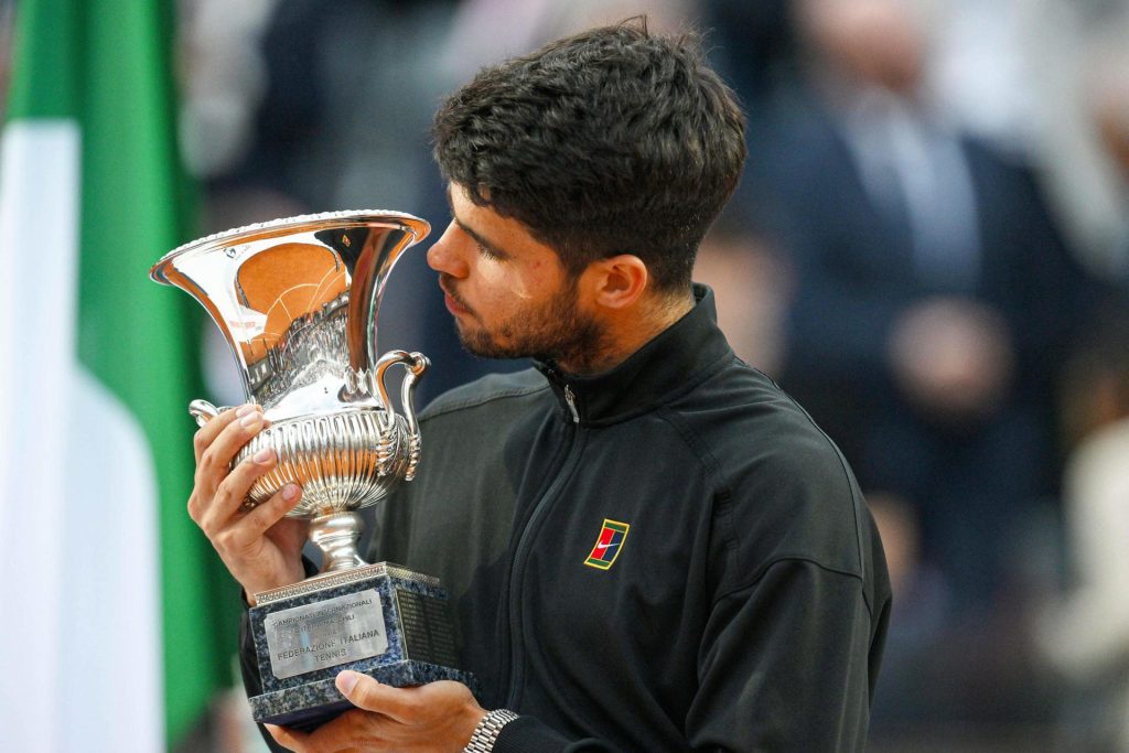 Alcaraz se convirtió en el 8vo. español en ganar en Roma