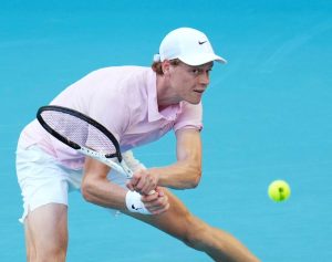 Ingresa a selecto grupo del tenis mundial: Sinner vence en Miami, hizo Sunshine Double