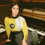 Weyes Blood está terminando un nuevo disco que empezó a componer en la localidad asturiana de Lastres