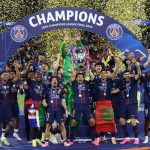 Rara manera de celebrar el triunfo del PSG: Final de nervios y descontrol en Paris