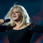 Muere Bonnie Tyler – Binaural
