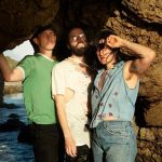 Big Thief interpretan temas de su próximo triple álbum