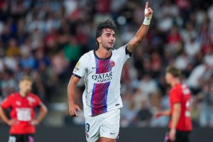 Ferran Torres se viste de héroe en su debut con el PSG