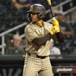 Ethan Salas batea su primer hit en las Grandes Ligas