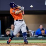 José Altuve llega a la cifra redonda de 2.500 hits en la MLB
