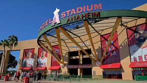 Stan Kroenke - Angelinos de Los Ángeles